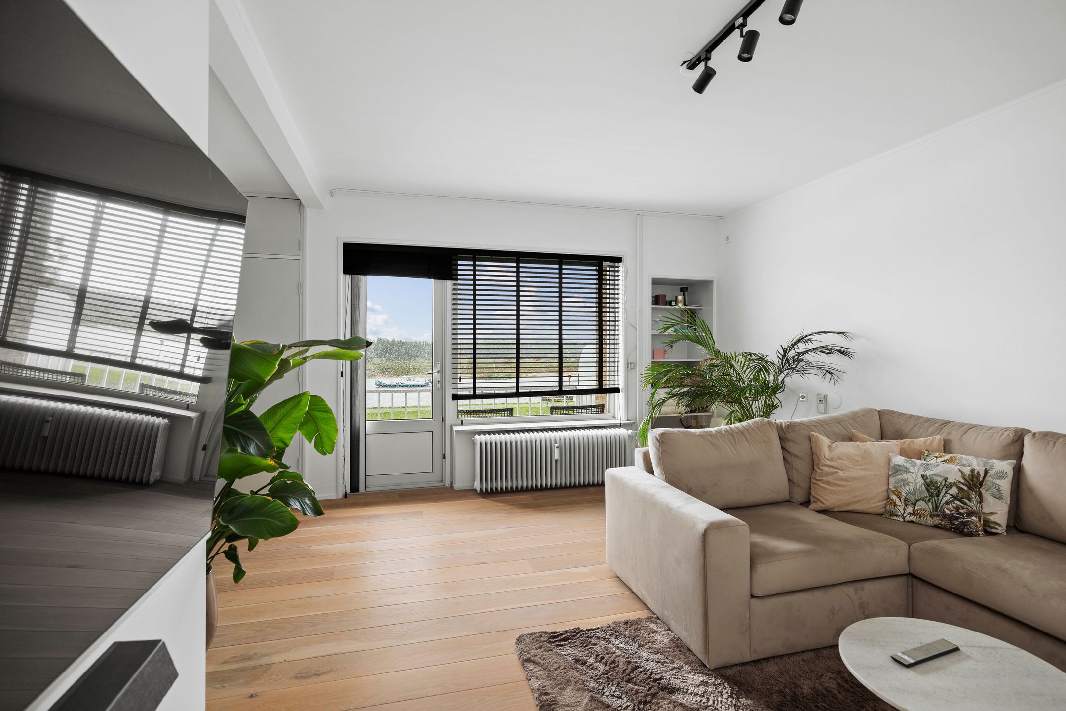 Buying a house in The Netherlands., IJsselkade 64