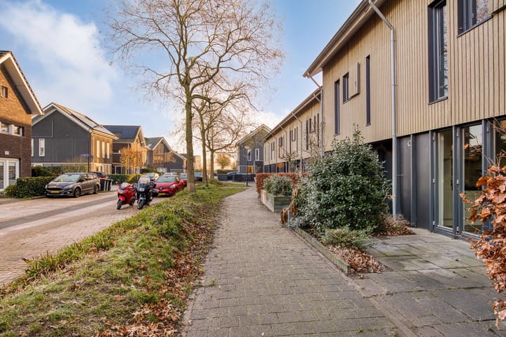 Foto 29 van Spade 16