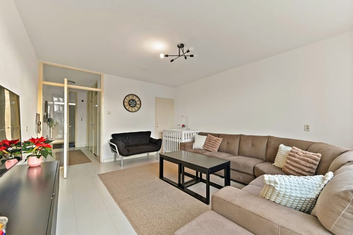 Foto 14 van Bart Verhallenplein 143