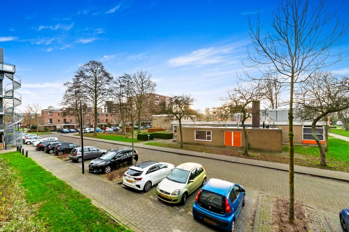 Foto 32 van Bart Verhallenplein 143