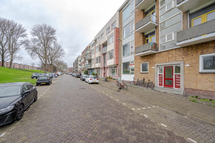 Foto 21 van Rotterdamsedijk 20-D