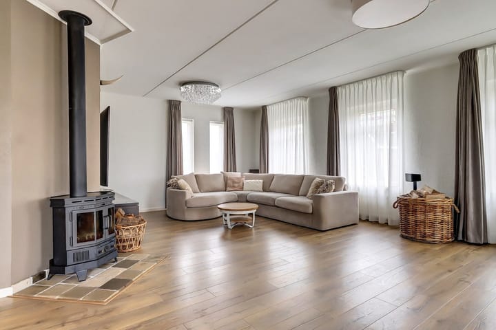 Photo 10 of Oostelijke Koppelveenweg 12