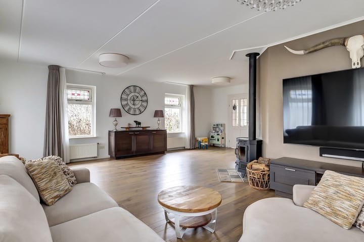 Photo 14 of Oostelijke Koppelveenweg 12