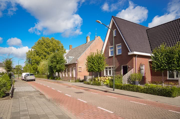 Photo 10 of van der Loostraat 5