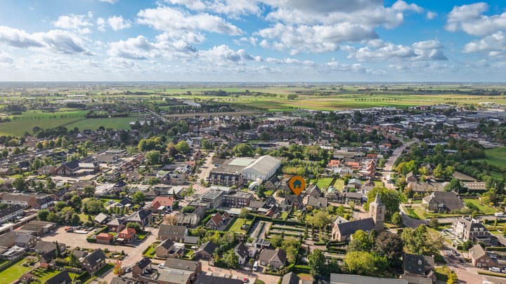 Photo 12 of van der Loostraat 5