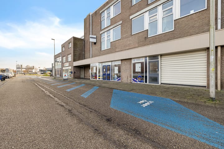 Snekertrekweg 37, Leeuwarden