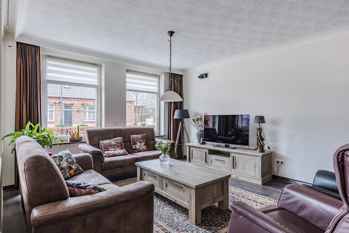 Foto 10 van Helleneind 3