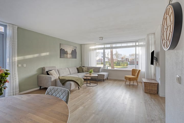 Photo 2 of Laan Eindeloos 14