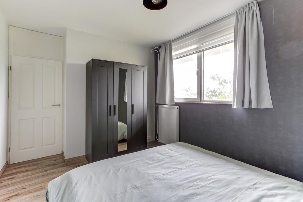 Foto 15 van Weegbreestraat 112