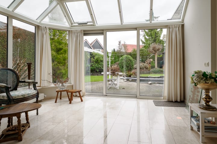 Photo 24 of Levantstraat 19