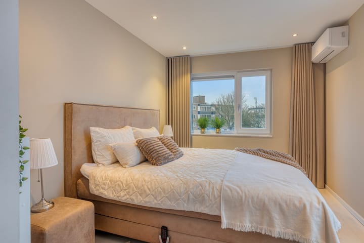 Photo 3 of Reuzenpandasingel 220