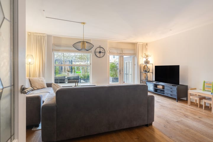 Photo 12 of Reuzenpandasingel 220