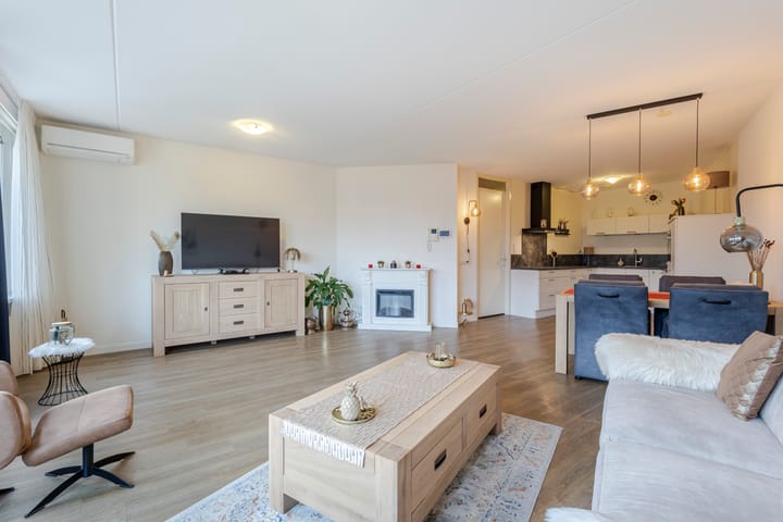 Foto 9 van Poolster 27