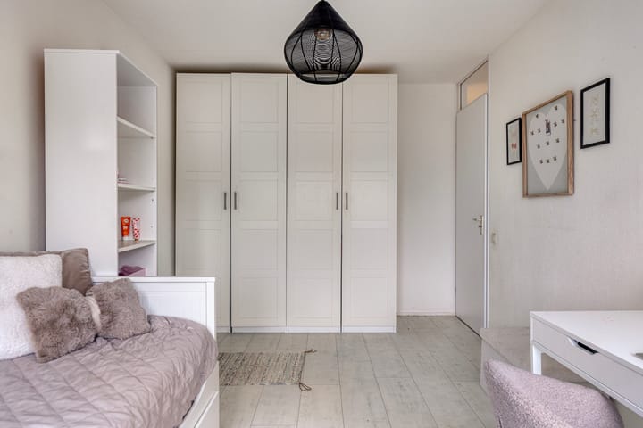 Photo 27 of Reuzenpandasingel 220