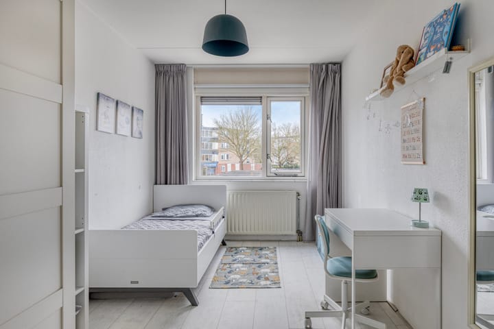 Photo 31 of Reuzenpandasingel 220