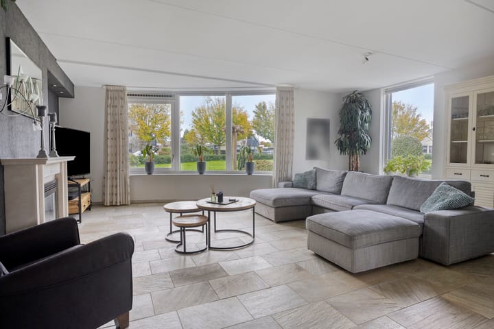 Foto 16 van De Parelvissers 53