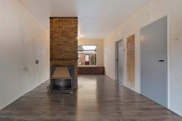 Foto 17 van Graaf van Rechterenstraat 8