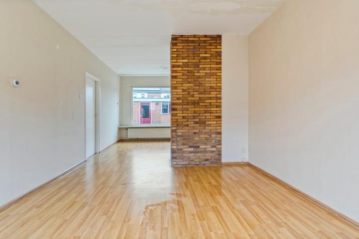 Foto 15 van Graaf van Rechterenstraat 10