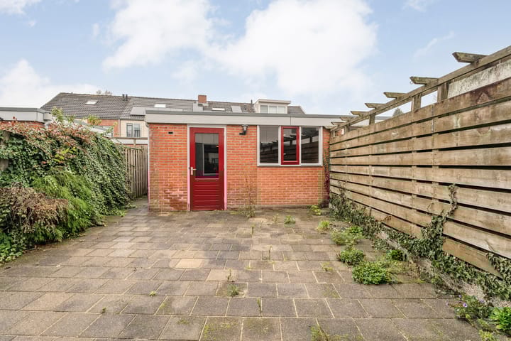 Foto 30 van Graaf van Rechterenstraat 10