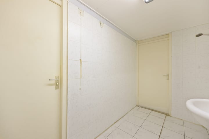 Photo 10 of Kolfschotenstraat 234