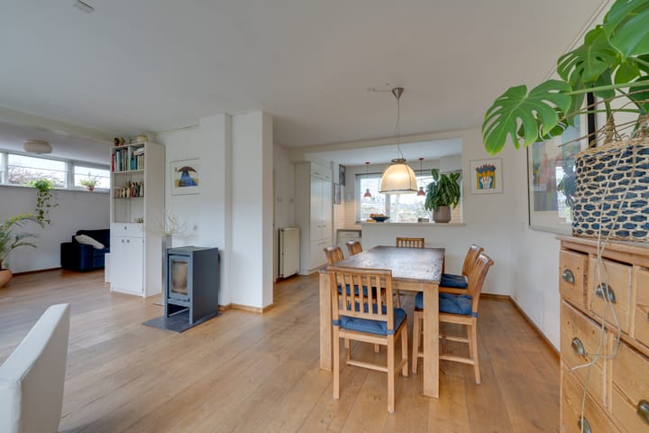 Foto 7 van Oranjestraat 13