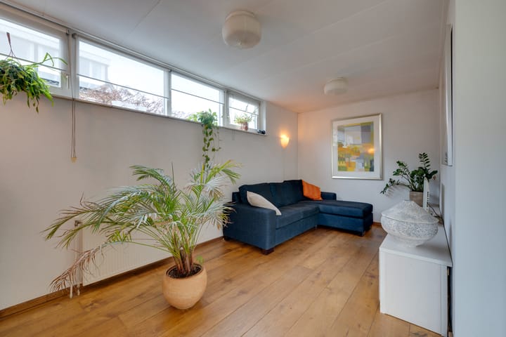 Foto 12 van Oranjestraat 13