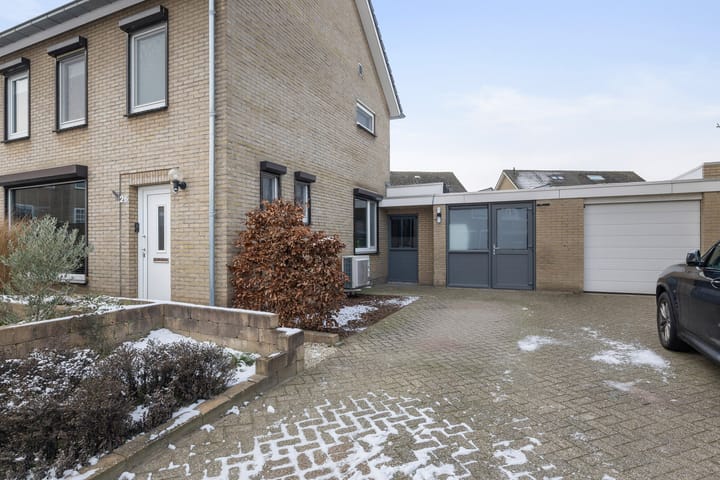 Foto 43 van Oranjestraat 26