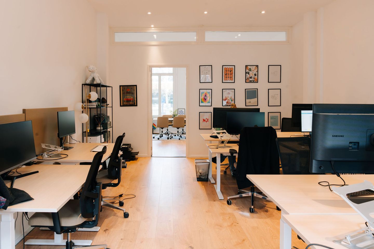 Bekijk foto 1 van Westeinde 14-16