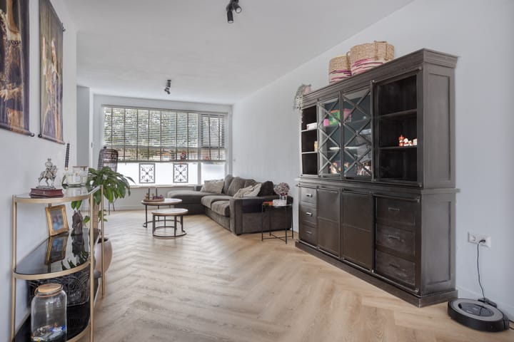 Foto 4 van Titus Brandsmastraat 2