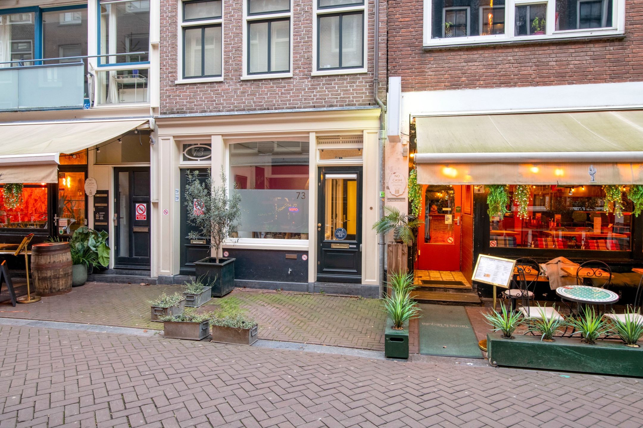 Foto 30 van Lange Leidsedwarsstraat 73-C