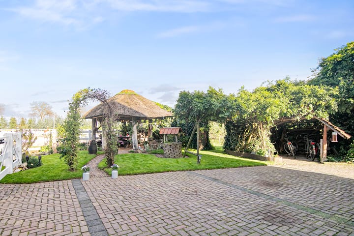 Foto 64 van Grotestraat 11