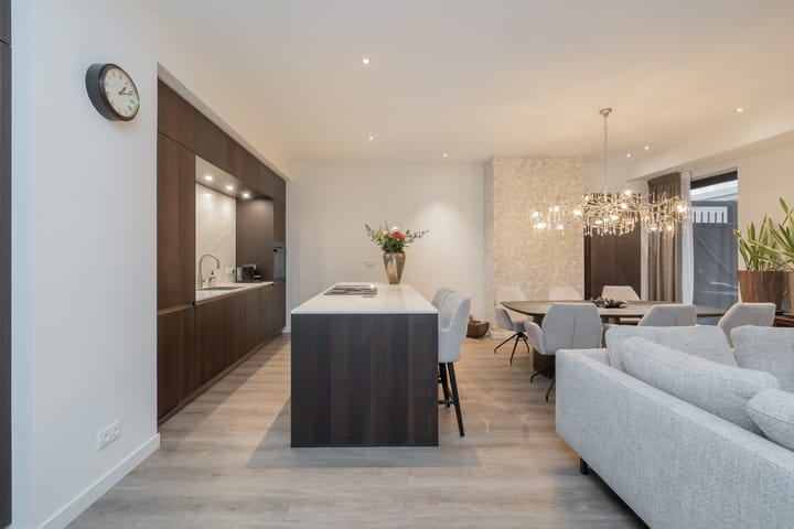 Foto 6 van Burgemeester Rijnderslaan 642