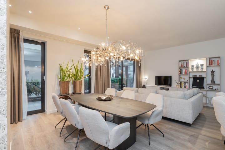 Foto 9 van Burgemeester Rijnderslaan 642