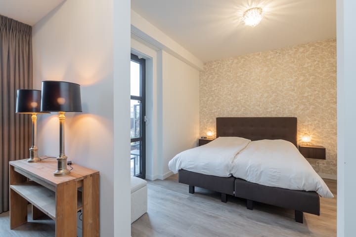 Foto 13 van Burgemeester Rijnderslaan 642