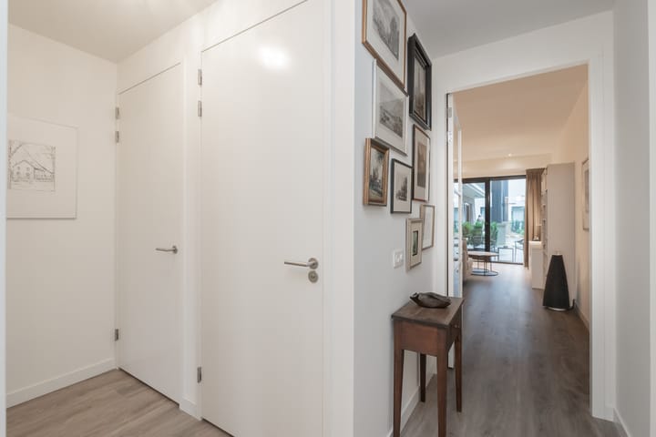 Foto 18 van Burgemeester Rijnderslaan 642