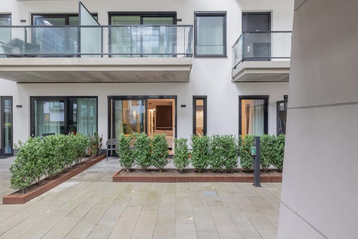 Foto 21 van Burgemeester Rijnderslaan 642