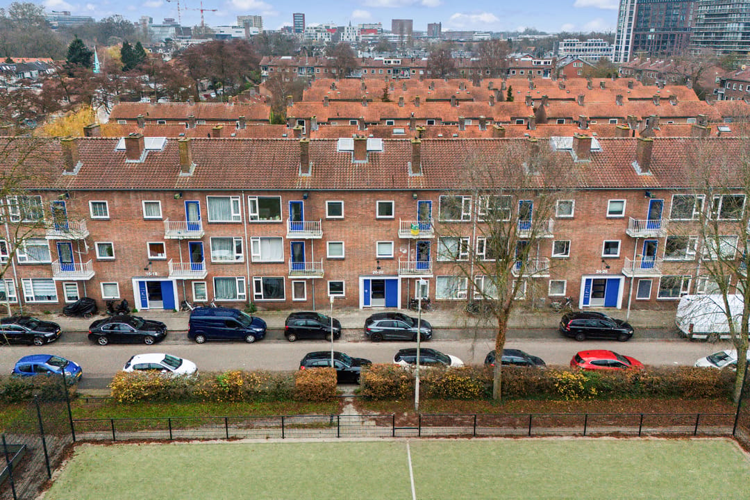Photo 1 of Van Brakelstraat 20-C