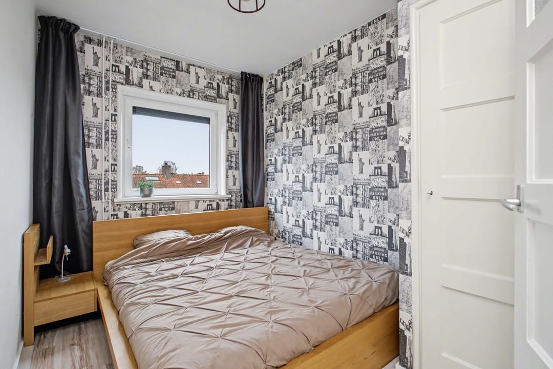 Photo 13 of Van Brakelstraat 20-C