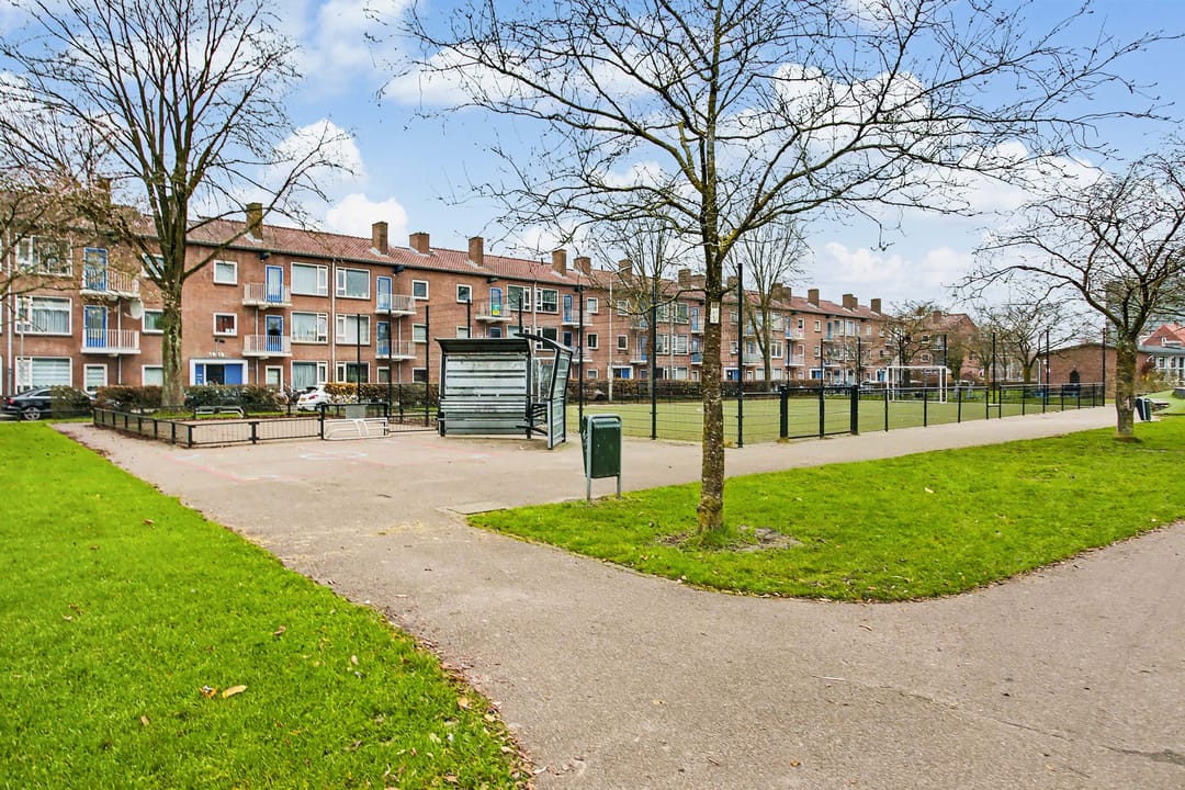 Photo 23 of Van Brakelstraat 20-C