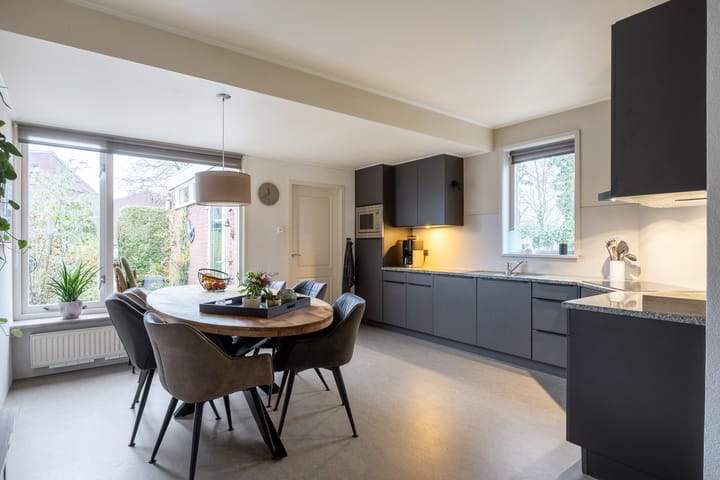 Foto 10 van Dahliastraat 65