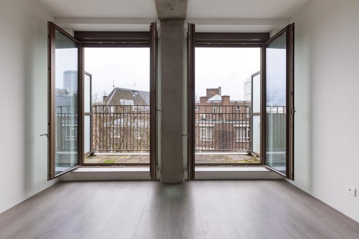 Foto 26 van Van Vollenhovenstraat 3-419