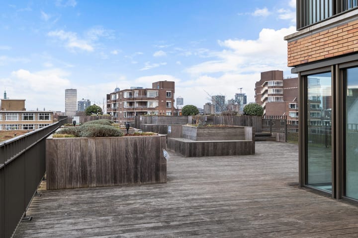 Foto 43 van Van Vollenhovenstraat 3-419