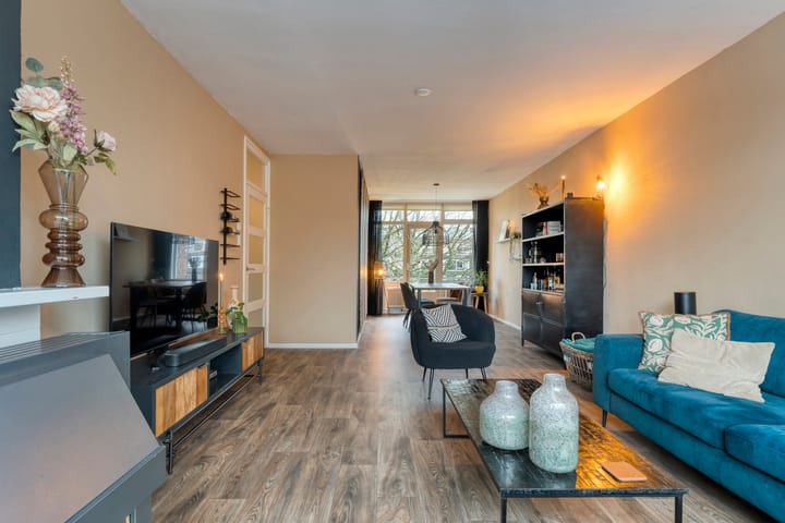 Photo 11 of Ruusbroecstraat 159