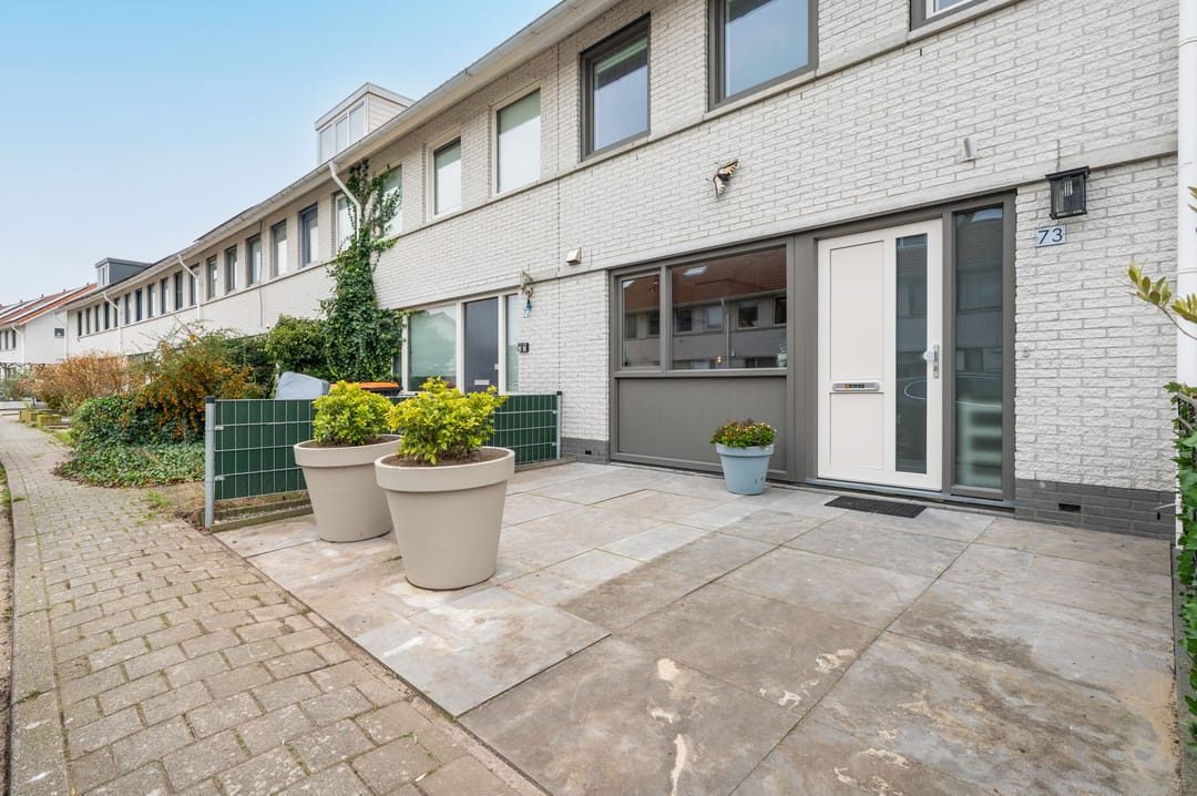 Foto 1 van Renoirhof 73