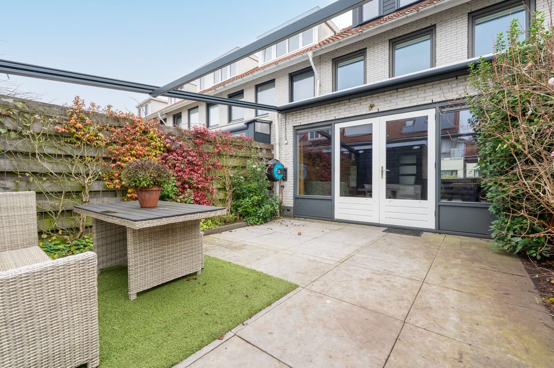 Foto 2 van Renoirhof 73