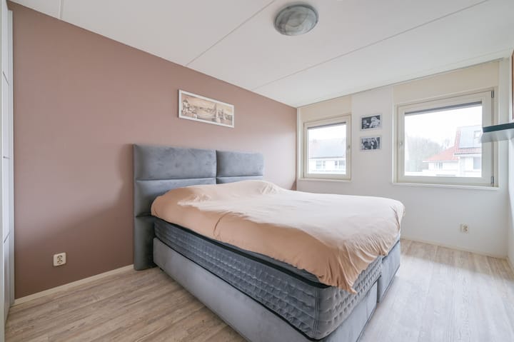 Foto 20 van Renoirhof 73