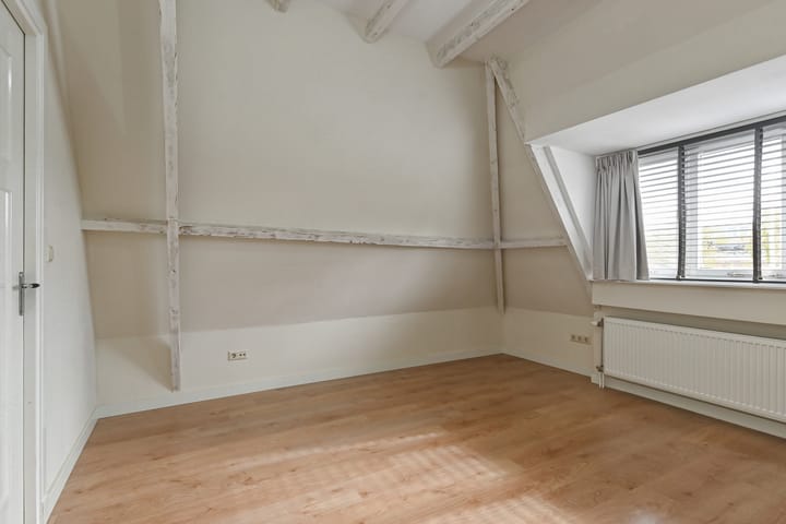 Foto 34 van Van Loostraat 38-A