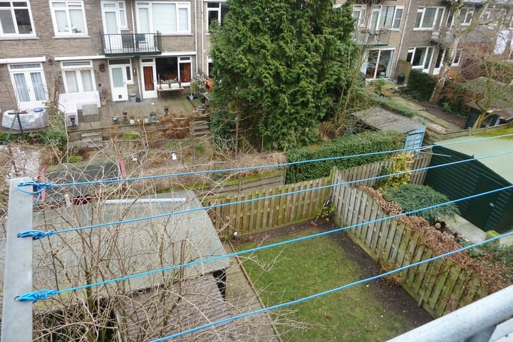 Photo 8 of Bickerstraat 8-A