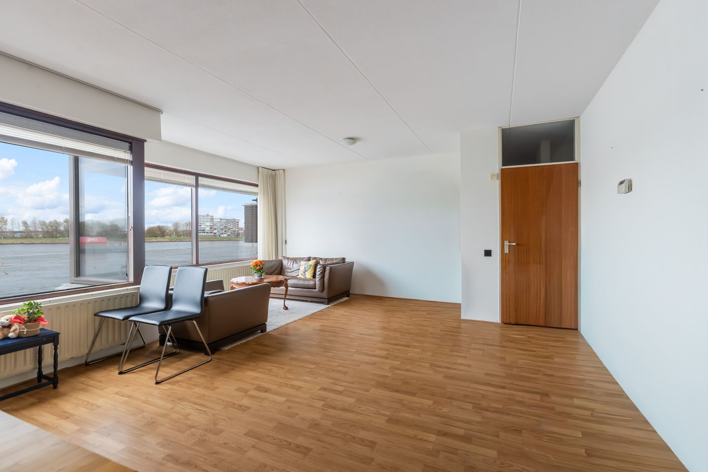 Photo 14 of Merwekade 93