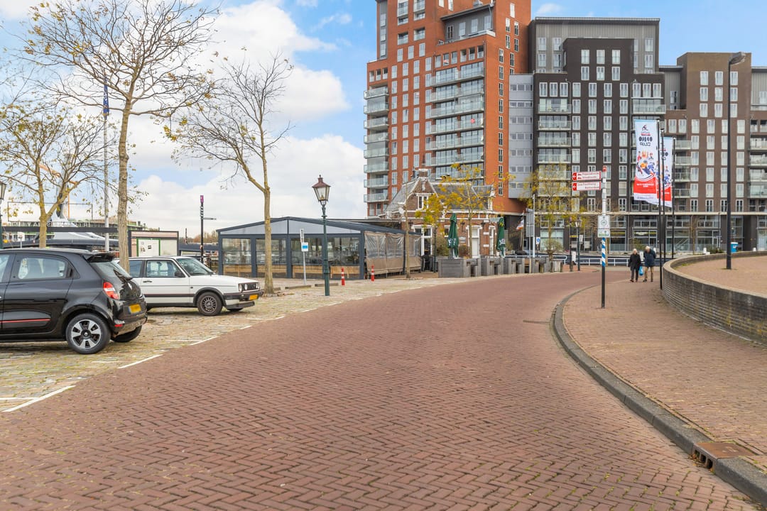 Photo 38 of Merwekade 93